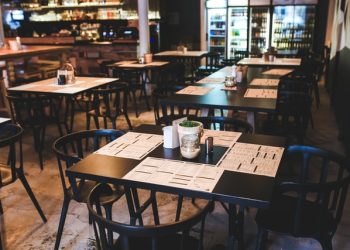 How the Hospitality Industry Benefits From Point of Sale Systems
