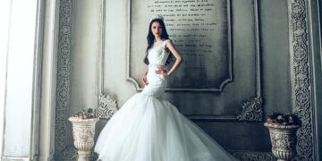 Preparing for Wedding Dress Shopping
