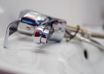 Signs it’s time to call a local plumbing expert