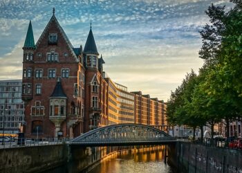 The Growing Popularity of Street Photography