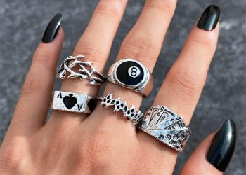 Gothic Engagement Rings – Is This the Right Style for You?
