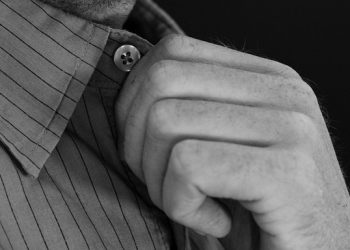 How should a 40 year old man dress, exactly?