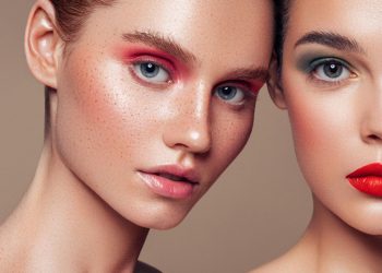 Pros & Cons of Wearing Makeup