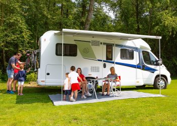 Benefits of Adding an Awning to Your Camper Van