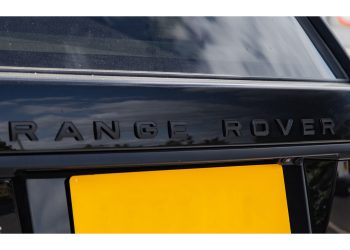 What is black Range Rover lettering?