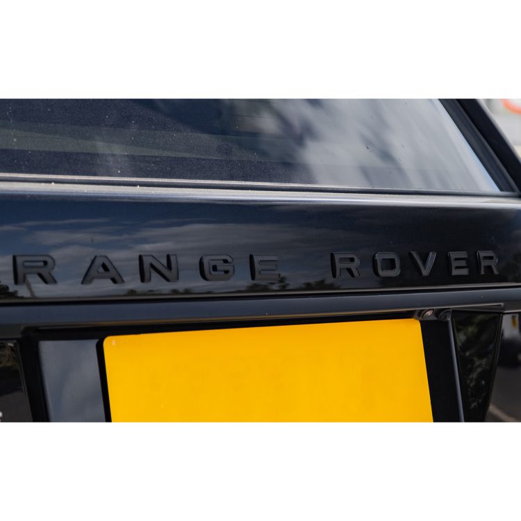 What is black Range Rover lettering?