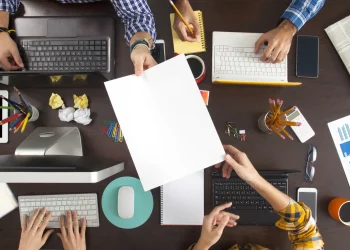 Top 7 Reasons You should Work with a Professional Marketing Agency in Plymouth