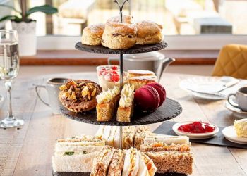 Creating Memorable Moments: The Benefits of Gifting Afternoon Tea by Post
