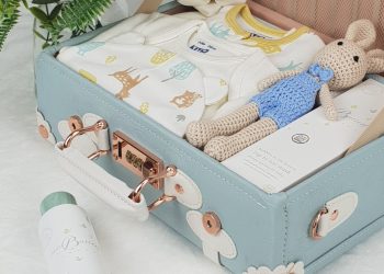 Celebrating New Life: The Magic of Baby Boy Gift Sets and What to Include in Them