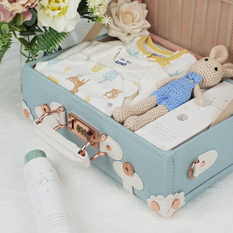 Celebrating New Life: The Magic of Baby Boy Gift Sets and What to Include in Them