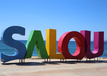 Why Pre-Booking Your Transfer from Barcelona to Salou is a Smart Travel Move