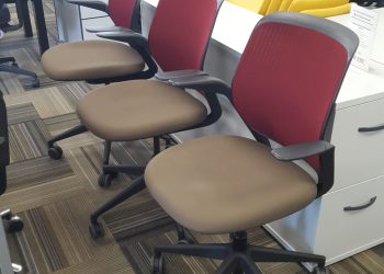The Smart Choice: Top Reasons to Buy Second-Hand Office Chairs