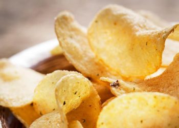 Enjoy Snacking Guilt-Free: The Many Advantages of Low-Calorie Crisps