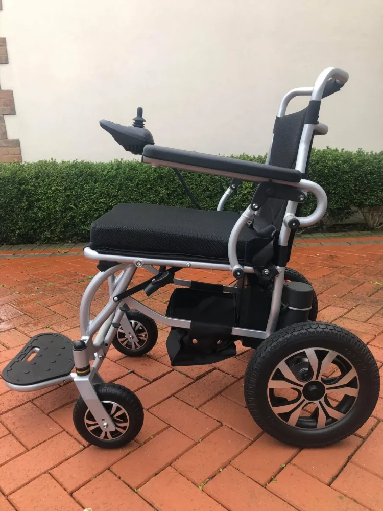 How to Choose an Electric Folding Wheelchair