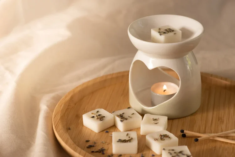 A Cleaner, Greener Fragrance Choice: The Environmental Upsides of Wax Melts