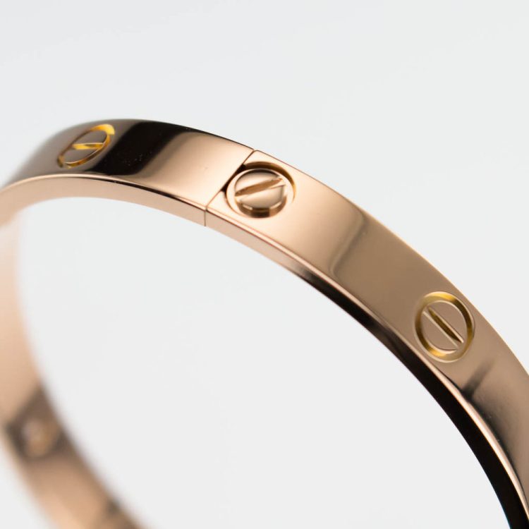 The Timeless Allure: Why a Second-Hand Cartier Love Bracelet Might Be Your Best Buy