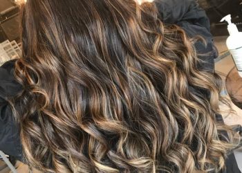 Elevate Your Curls: The Transformative Power of Visiting a Curly Specialist in Melbourne