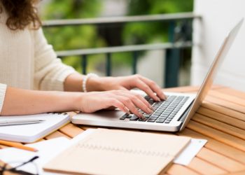 Tailored Insights and Expertise: Why Assignment Help UK is a Game-Changer for Students