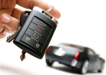 Why DIY Car Key Programming Falls Short: Benefits of Hiring a Professional