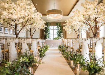 How to Choose the Right Venue Stylist for Your Wedding