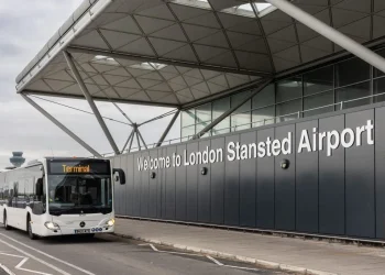 Stansted’s Smooth Operator: Unveiling the Benefits of Coach Hire from Stansted Airport