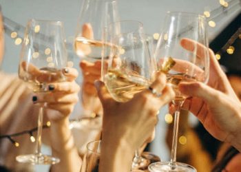 The Allure of Cash Raffles: Unpacking the Reasons Behind Their Popularity in the UK