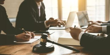How to Choose the Best Solicitor in Belfast: A Comprehensive Guide
