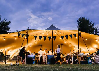 The Allure of Open-Air Elegance: Exploring the Popularity of Stretch Tents in Wedding Planning