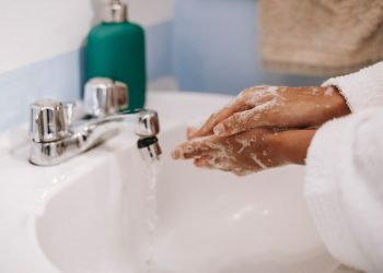 Natural Soap: The Gentle, Nourishing Way to Get Clean