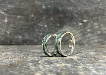 The Art of Personalization: Unveiling the Advantages of Bespoke Jewellery