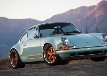 The Art of Classic Porsche Engine Rebuilds: Why Entrusting Professionals is Essential