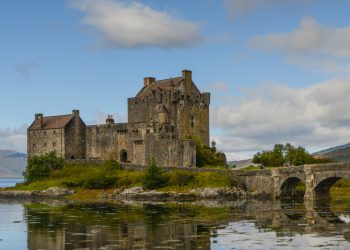 The Popularity of Booking Private Day Tours from Edinburgh
