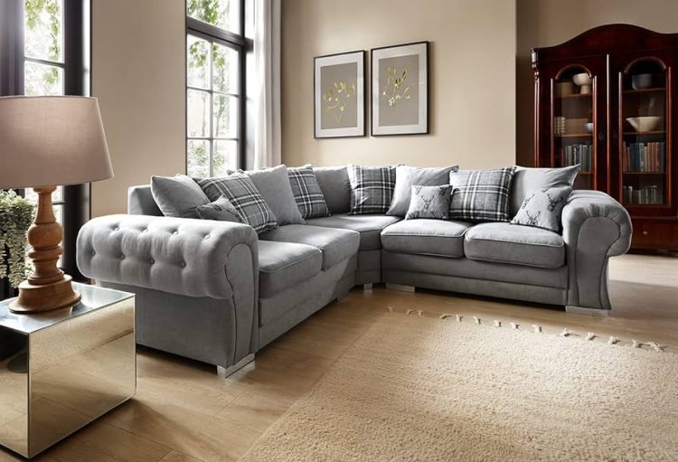 Navigating Sofa Selection: From Size to Fabric Choices