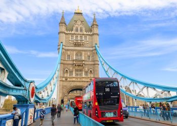 Discovering the Iconic London Bridge: Your Guide to Securing London Bridge Tickets