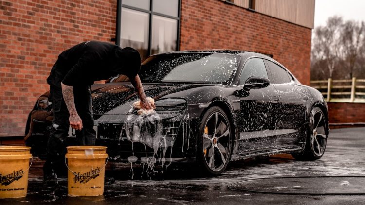 Enhance Your Car Care Routine: Discover the Advantages of Mobile Car Washes in London