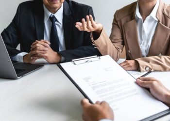 Choosing the Right Tax Advisor for Your Needs