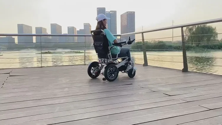 Making the Right Choice: A Guide to Selecting an Electric Wheelchair