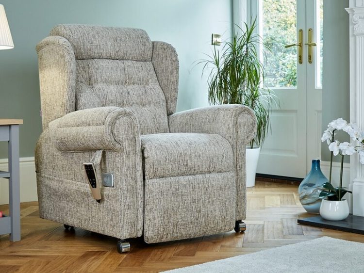 Finding the Perfect Fit: Rise and Recline Chairs Near Me