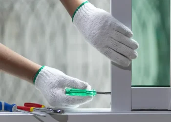 Why It’s Essential to Bring in Experts for Door and Window Repair Near Me