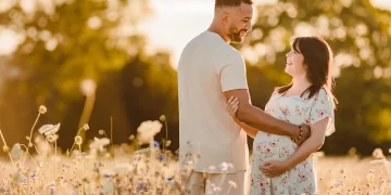 How to Choose the Right Maternity Photographer for Your Unique Style and Vision