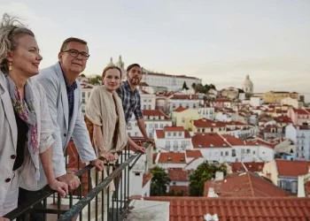 Unlocking Creativity and Collaboration: Team Building Activities in Portugal