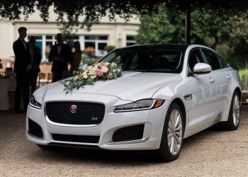 Manchester Wedding Cars: Elevating Your Special Day with Elegance and Style