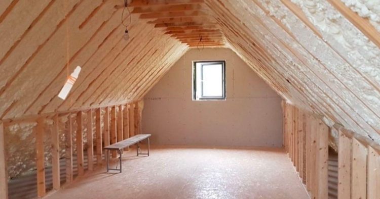 Insulating Your Roof: The Process and Benefits of Spray Foam