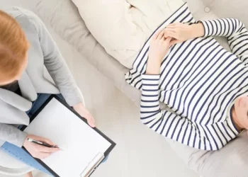 Tapping into the Subconscious: Hypnotherapy’s Approach to Cocaine Craving Management