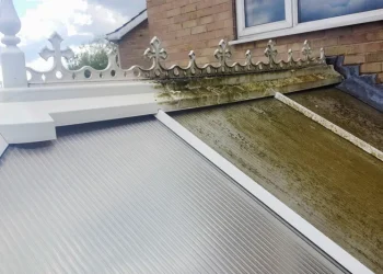 Let the Sunshine In: Your Conservatory Roof Cleaning Guide for Leyland Homeowners