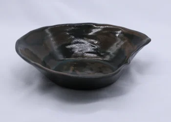 A Guide to Sourcing Distinctive Ceramic Decorations for Your Home