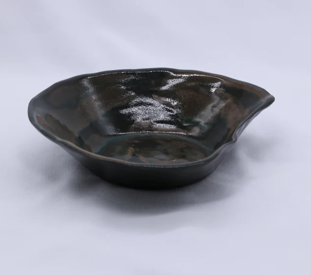 A Guide to Sourcing Distinctive Ceramic Decorations for Your Home