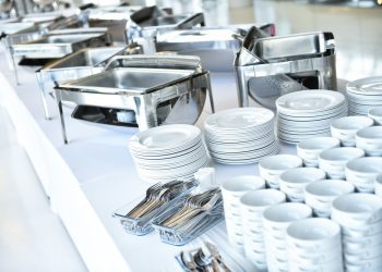 Why Businesses Now Prefer to Buy Catering Equipment Online