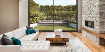 Why Aluminium Sliding Doors Define Modern Indoor-Outdoor Living
